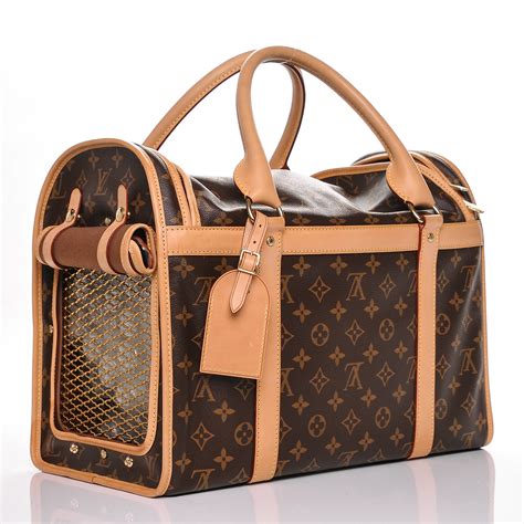 louis vuitton köpek kıyafeti|Dog Bag Monogram .